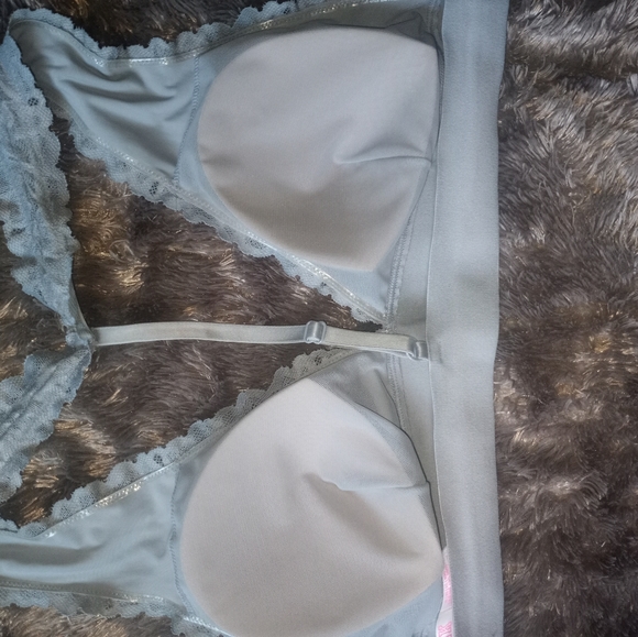 PINK - Picture 4 of 5